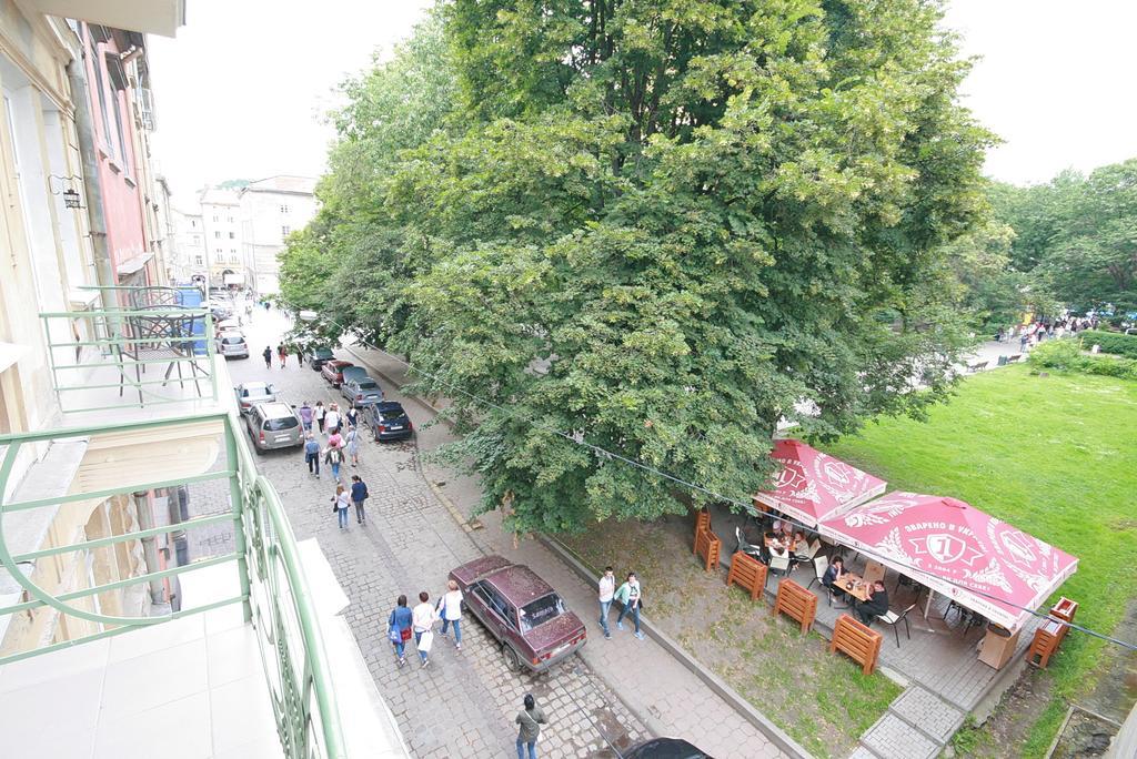 Historical Centre Apartments Λβιβ Εξωτερικό φωτογραφία