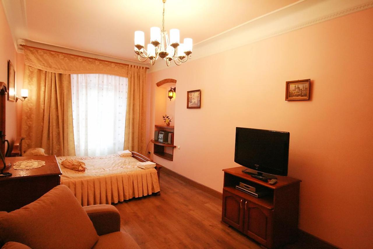 Historical Centre Apartments Λβιβ Εξωτερικό φωτογραφία
