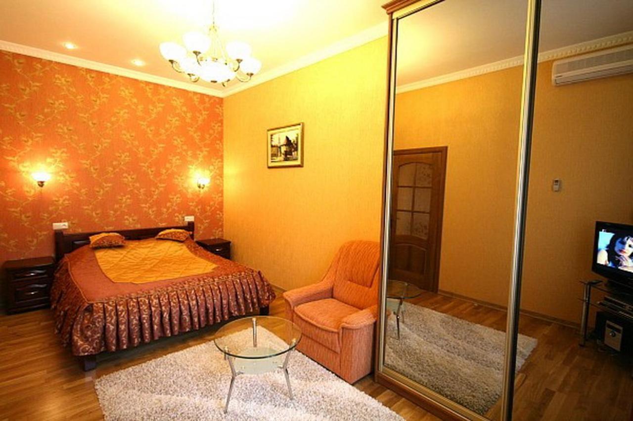 Historical Centre Apartments Λβιβ Εξωτερικό φωτογραφία