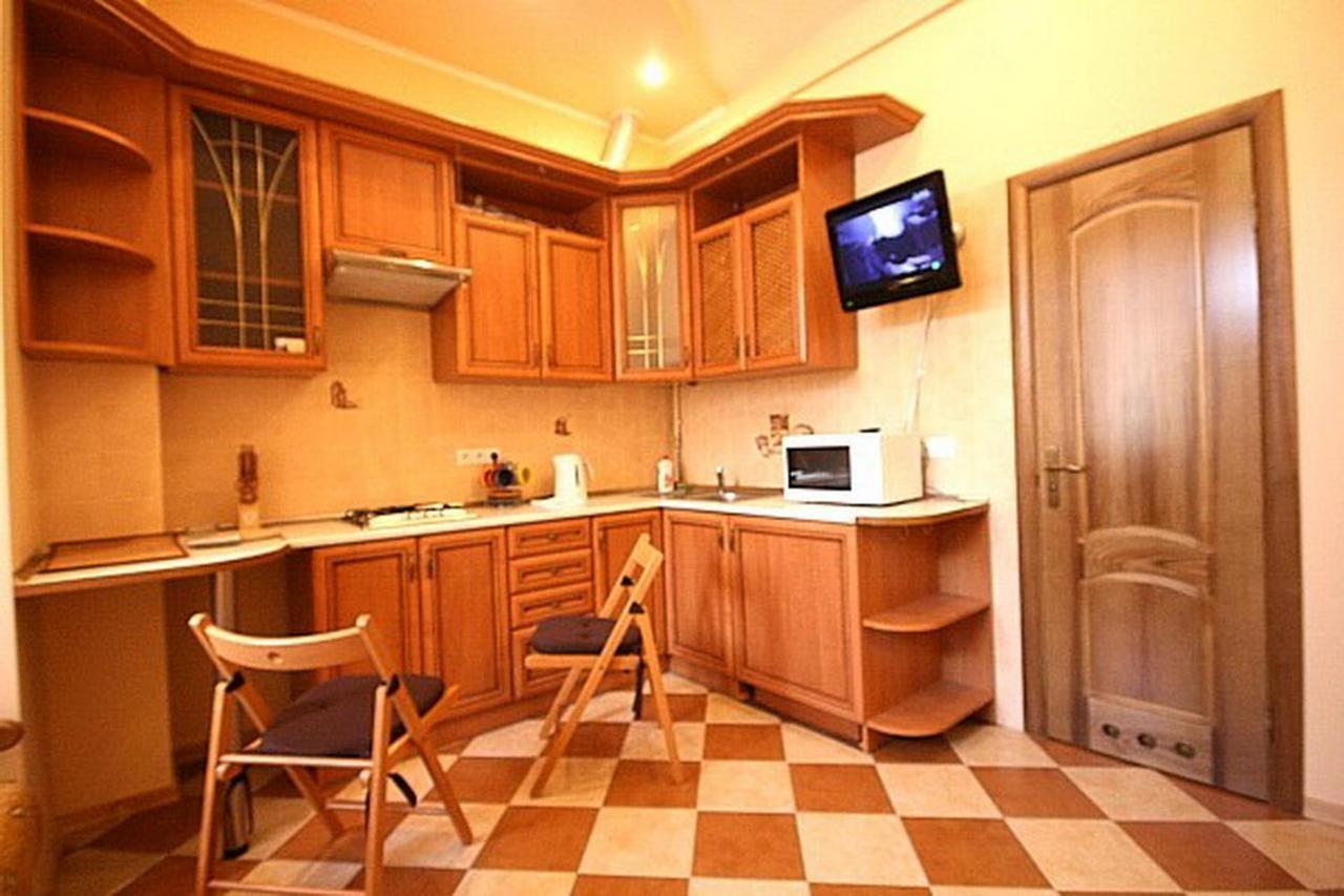 Historical Centre Apartments Λβιβ Εξωτερικό φωτογραφία
