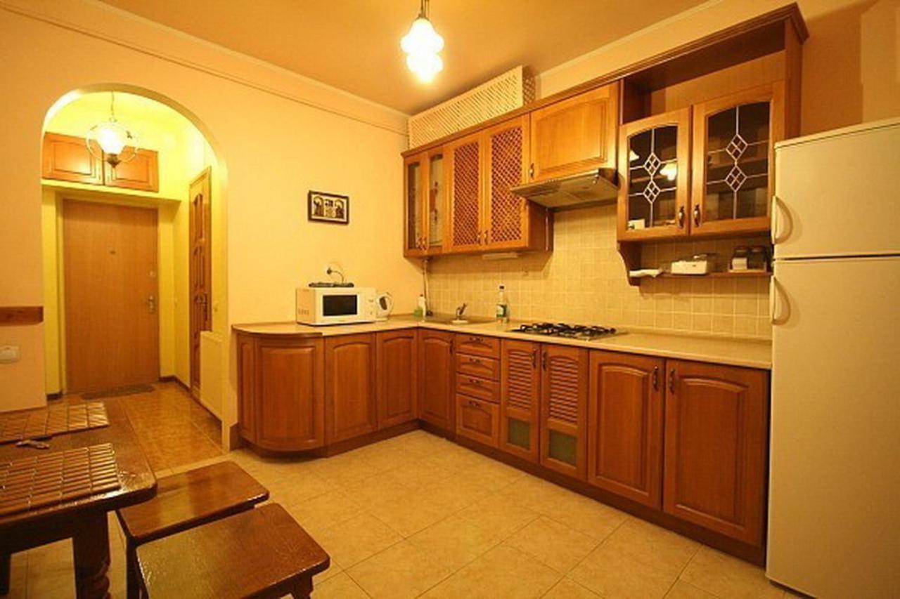 Historical Centre Apartments Λβιβ Εξωτερικό φωτογραφία
