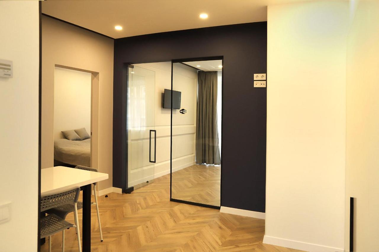 Historical Centre Apartments Λβιβ Εξωτερικό φωτογραφία